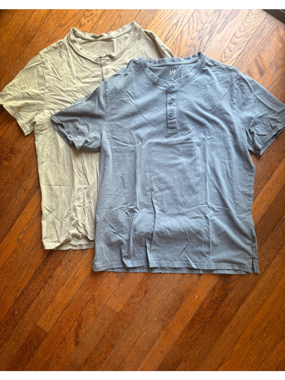 Lot of 10 Men’s XL T-shirts | Crew, V-Neck, Henley | True Classic GAP Old Navy
